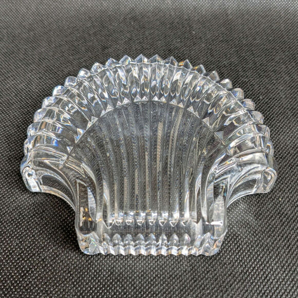 Waterford Shell Vanity Crystal Dish Signed - Excellent Condition - Picture 3 of 6